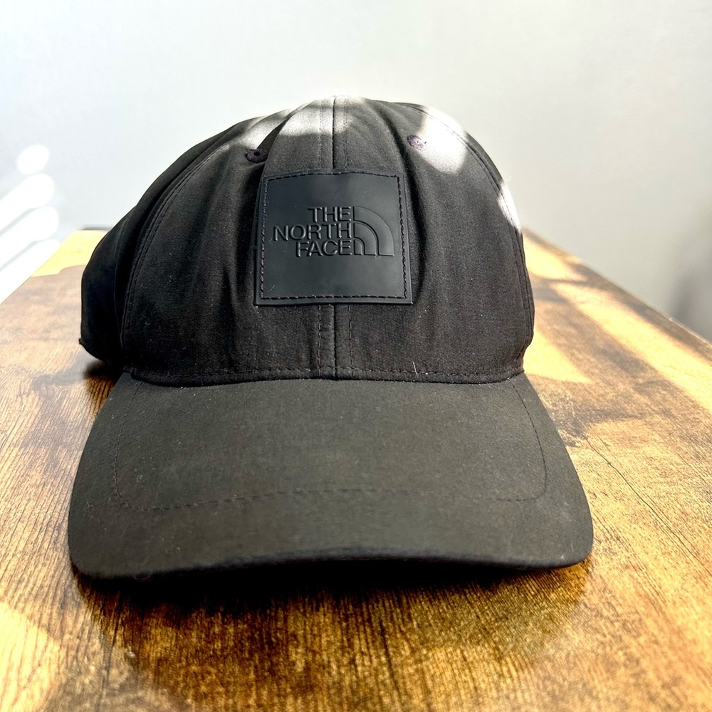 North Face, Black, Cap, Good Condition